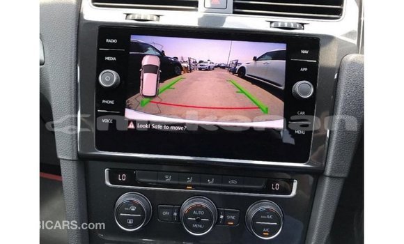 Buy Import Volkswagen Golf White Car in Import - Dubai in Aragatsotn Buy Import Volkswagen Golf White Car in Import - Dubai in Aragatsotn