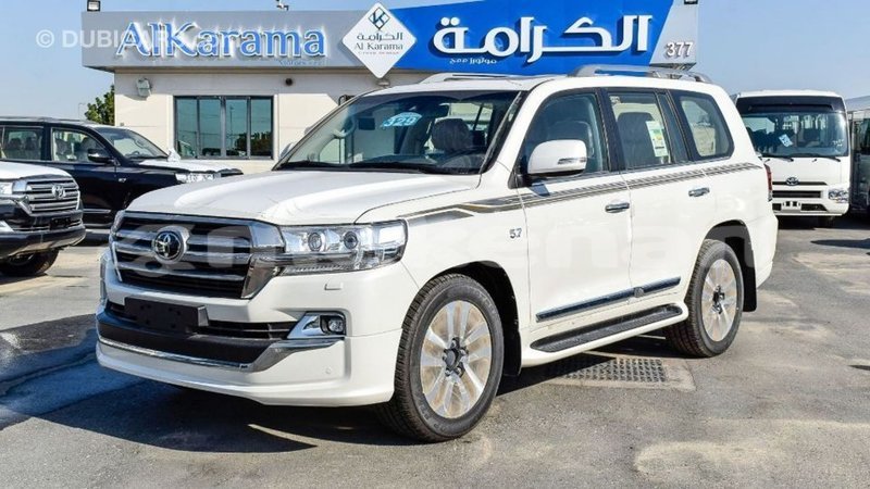 Big with watermark toyota land cruiser aragatsotn import dubai 2722