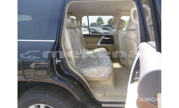 Buy Import Toyota Land Cruiser Black Car in Import - Dubai in Aragatsotn Buy Import Toyota Land Cruiser Black Car in Import - Dubai in Aragatsotn