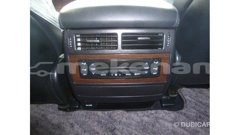 Big with watermark toyota land cruiser aragatsotn import dubai 2734