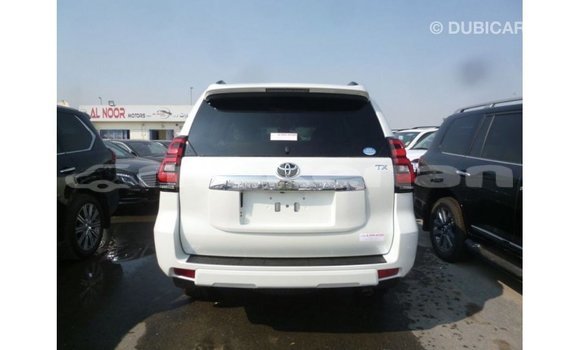 Buy Import Toyota Prado White Car in Import - Dubai in Aragatsotn Buy Import Toyota Prado White Car in Import - Dubai in Aragatsotn