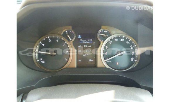 Buy Import Toyota Prado White Car in Import - Dubai in Aragatsotn Buy Import Toyota Prado White Car in Import - Dubai in Aragatsotn
