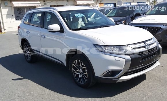 Buy Import Mitsubishi Outlander White Car in Import - Dubai in Aragatsotn Buy Import Mitsubishi Outlander White Car in Import - Dubai in Aragatsotn