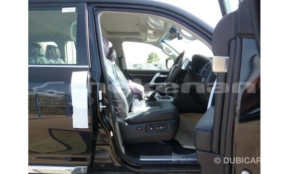 Buy Import Toyota Land Cruiser Black Car in Import - Dubai in Aragatsotn Buy Import Toyota Land Cruiser Black Car in Import - Dubai in Aragatsotn