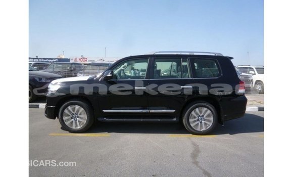 Buy Import Toyota Land Cruiser Black Car in Import - Dubai in Aragatsotn Buy Import Toyota Land Cruiser Black Car in Import - Dubai in Aragatsotn