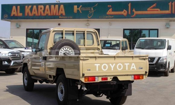 Buy Import Toyota Land Cruiser Beige Car in Import - Dubai in Aragatsotn Buy Import Toyota Land Cruiser Beige Car in Import - Dubai in Aragatsotn