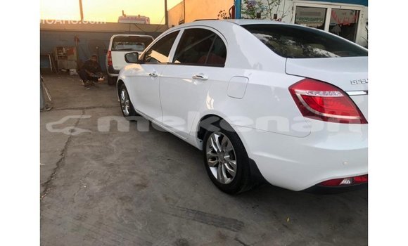 Buy Import Geely Emgrand 7 White Car in Import - Dubai in Aragatsotn Buy Import Geely Emgrand 7 White Car in Import - Dubai in Aragatsotn