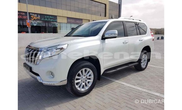 Buy Import Toyota Prado White Car in Import - Dubai in Aragatsotn Buy Import Toyota Prado White Car in Import - Dubai in Aragatsotn