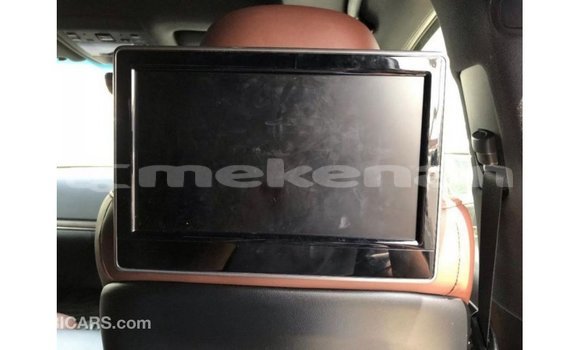 Buy Import Toyota Land Cruiser White Car in Import - Dubai in Aragatsotn Buy Import Toyota Land Cruiser White Car in Import - Dubai in Aragatsotn