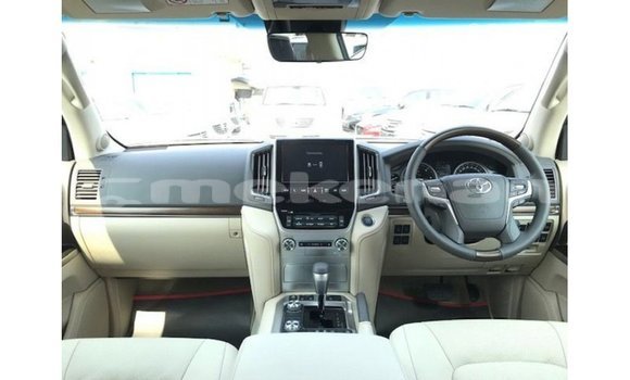 Buy Import Toyota Land Cruiser Black Car in Import - Dubai in Aragatsotn Buy Import Toyota Land Cruiser Black Car in Import - Dubai in Aragatsotn