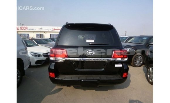 Buy Import Toyota Land Cruiser Black Car in Import - Dubai in Aragatsotn Buy Import Toyota Land Cruiser Black Car in Import - Dubai in Aragatsotn