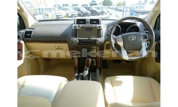Buy Import Toyota Prado White Car in Import - Dubai in Aragatsotn Buy Import Toyota Prado White Car in Import - Dubai in Aragatsotn
