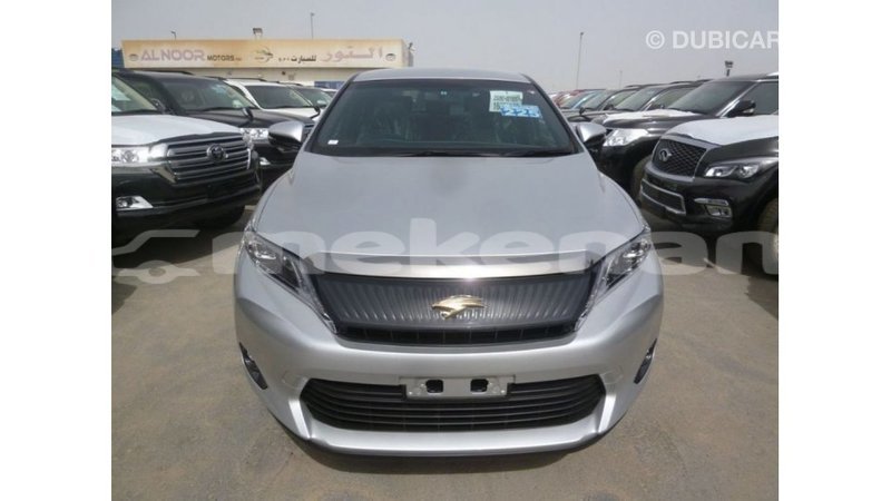 Big with watermark toyota harrier aragatsotn import dubai 2761