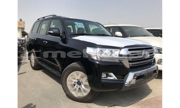 Buy Import Toyota Land Cruiser Black Car in Import - Dubai in Aragatsotn Buy Import Toyota Land Cruiser Black Car in Import - Dubai in Aragatsotn