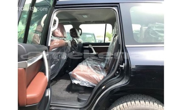 Buy Import Toyota Land Cruiser Black Car in Import - Dubai in Aragatsotn Buy Import Toyota Land Cruiser Black Car in Import - Dubai in Aragatsotn