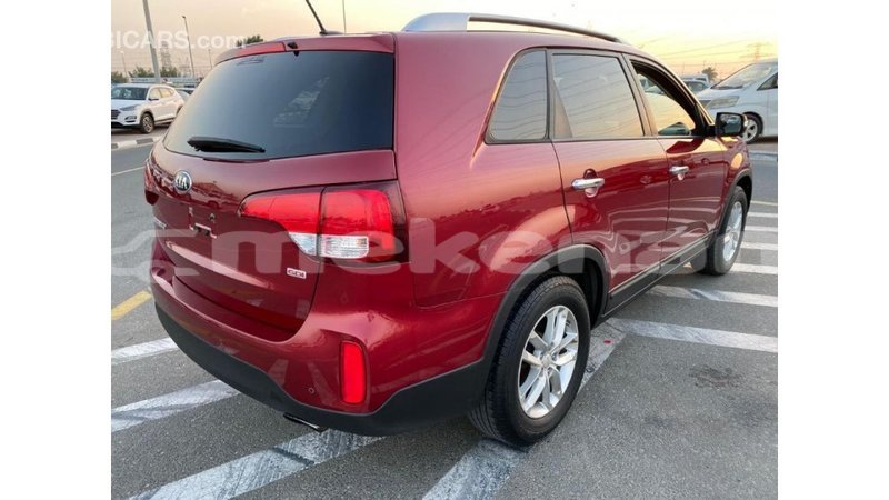 Big with watermark kia sorento aragatsotn import dubai 2766