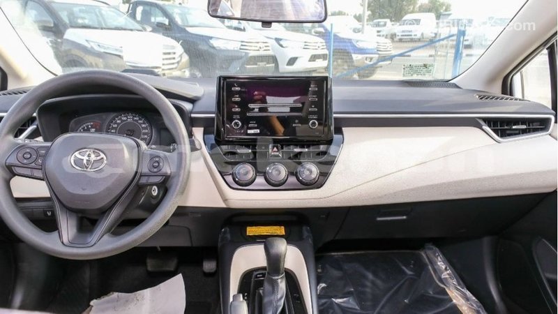 Big with watermark toyota corolla aragatsotn import dubai 2769