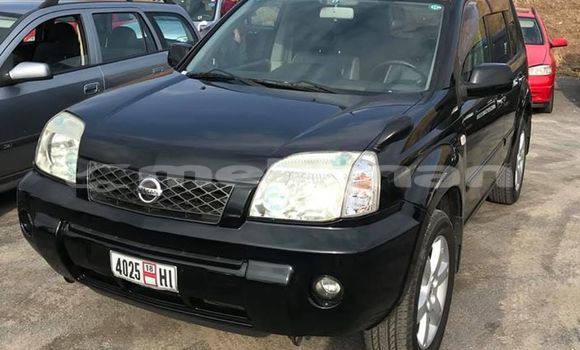Buy Used Nissan X–Trail Black Car in Yerevan in Yerevan