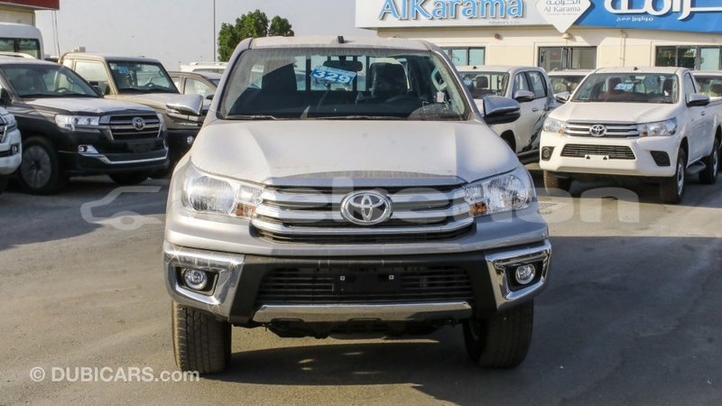 Big with watermark toyota hilux aragatsotn import dubai 2772