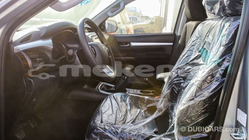 Big with watermark toyota hilux aragatsotn import dubai 2772