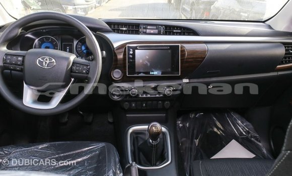Buy Import Toyota Hilux Other Car in Import - Dubai in Aragatsotn Buy Import Toyota Hilux Other Car in Import - Dubai in Aragatsotn
