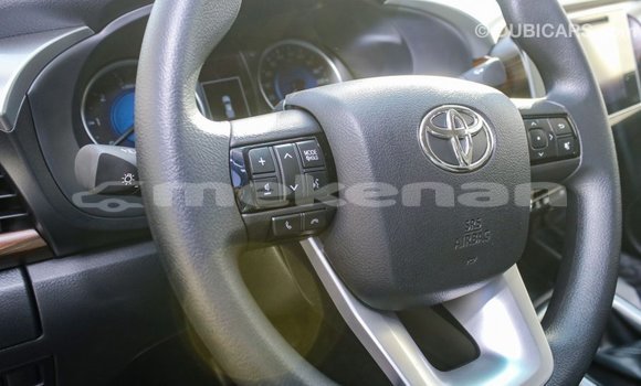 Buy Import Toyota Hilux Other Car in Import - Dubai in Aragatsotn Buy Import Toyota Hilux Other Car in Import - Dubai in Aragatsotn