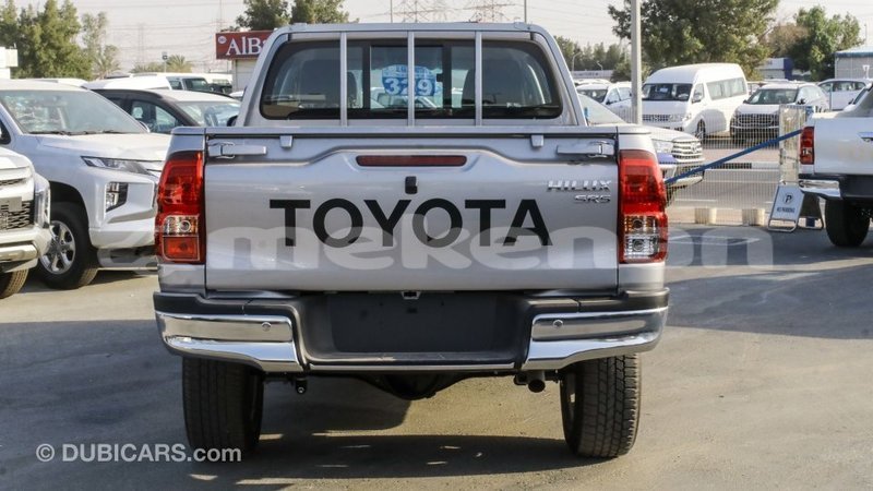 Big with watermark toyota hilux aragatsotn import dubai 2772