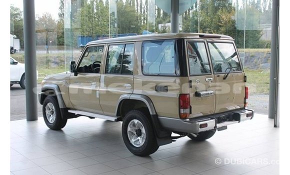 Buy Import Toyota Land Cruiser Beige Car in Import - Dubai in Aragatsotn Buy Import Toyota Land Cruiser Beige Car in Import - Dubai in Aragatsotn