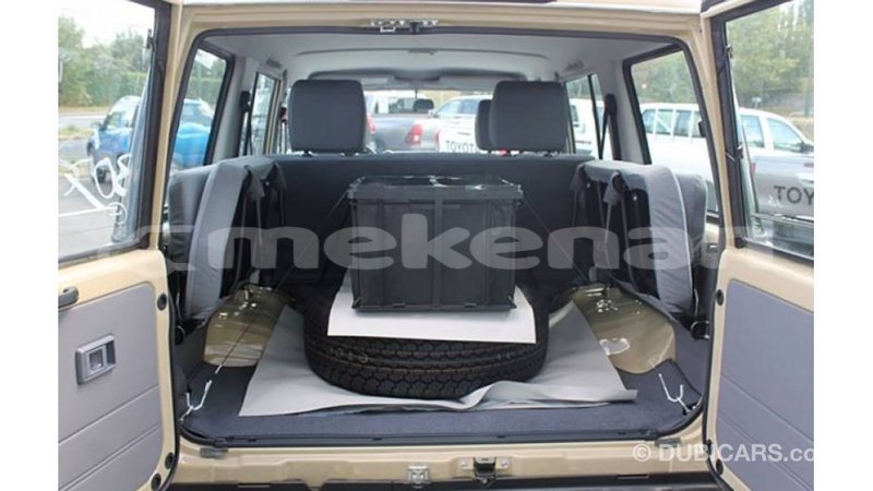 Big with watermark toyota land cruiser aragatsotn import dubai 2775