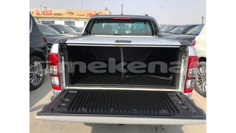 Big with watermark ford ranger aragatsotn import dubai 2787