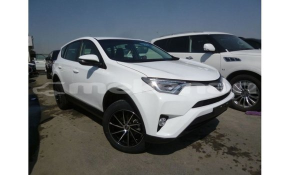 Buy Import Toyota 4Runner White Car in Import - Dubai in Aragatsotn Buy Import Toyota 4Runner White Car in Import - Dubai in Aragatsotn