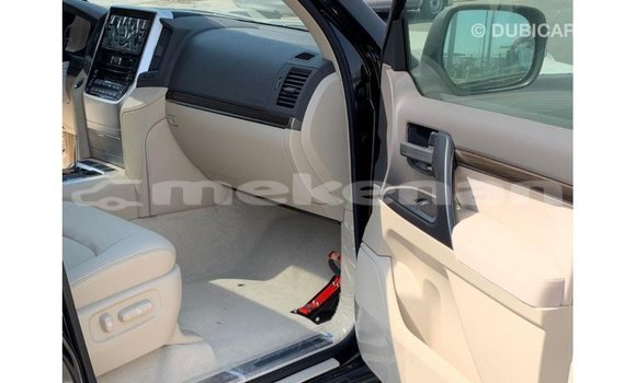 Buy Import Toyota Land Cruiser Black Car in Import - Dubai in Aragatsotn Buy Import Toyota Land Cruiser Black Car in Import - Dubai in Aragatsotn