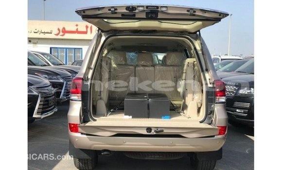 Buy Import Toyota Land Cruiser Other Car in Import - Dubai in Aragatsotn Buy Import Toyota Land Cruiser Other Car in Import - Dubai in Aragatsotn