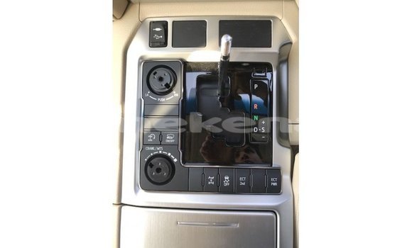 Buy Import Toyota Land Cruiser Other Car in Import - Dubai in Aragatsotn Buy Import Toyota Land Cruiser Other Car in Import - Dubai in Aragatsotn