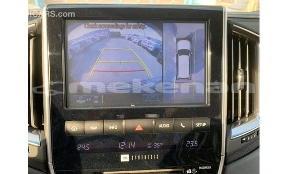 Buy Import Toyota Land Cruiser Black Car in Import - Dubai in Aragatsotn Buy Import Toyota Land Cruiser Black Car in Import - Dubai in Aragatsotn