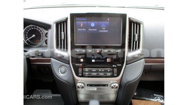 Big with watermark toyota land cruiser aragatsotn import dubai 2797