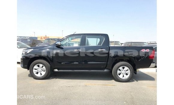 Buy Import Toyota Hilux Black Car in Import - Dubai in Aragatsotn Buy Import Toyota Hilux Black Car in Import - Dubai in Aragatsotn