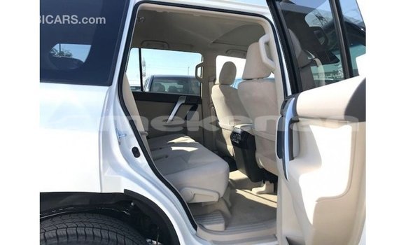 Buy Import Toyota Prado White Car in Import - Dubai in Aragatsotn Buy Import Toyota Prado White Car in Import - Dubai in Aragatsotn