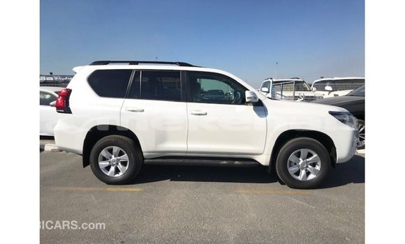 Buy Import Toyota Prado White Car in Import - Dubai in Aragatsotn Buy Import Toyota Prado White Car in Import - Dubai in Aragatsotn