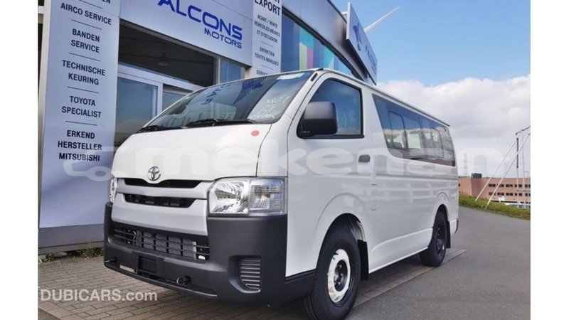 Big with watermark toyota hiace aragatsotn import dubai 2810