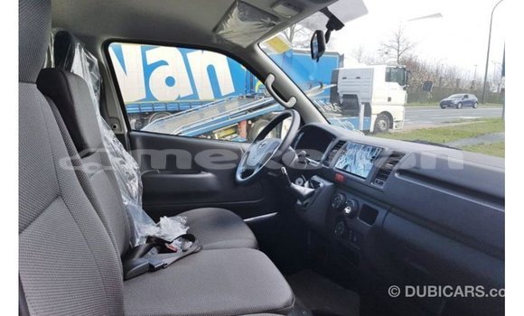 Buy Import Toyota Hiace White Car in Import - Dubai in Aragatsotn Buy Import Toyota Hiace White Car in Import - Dubai in Aragatsotn