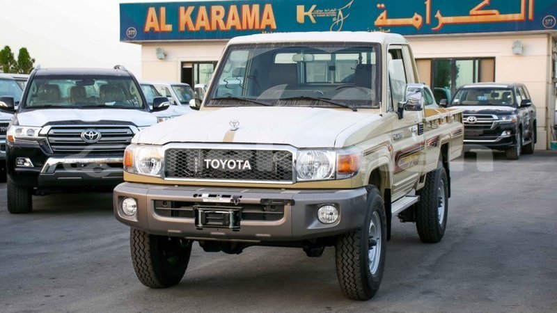 Big with watermark toyota land cruiser aragatsotn import dubai 2823