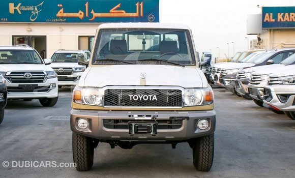 Buy Import Toyota Land Cruiser Beige Car in Import - Dubai in Aragatsotn Buy Import Toyota Land Cruiser Beige Car in Import - Dubai in Aragatsotn