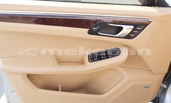 Buy Import Porsche Macan Other Car in Import - Dubai in Aragatsotn Buy Import Porsche Macan Other Car in Import - Dubai in Aragatsotn
