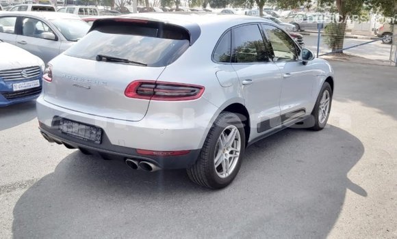 Buy Import Porsche Macan Other Car in Import - Dubai in Aragatsotn Buy Import Porsche Macan Other Car in Import - Dubai in Aragatsotn