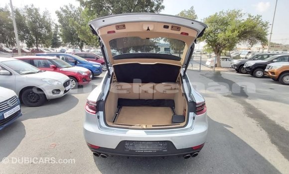 Buy Import Porsche Macan Other Car in Import - Dubai in Aragatsotn Buy Import Porsche Macan Other Car in Import - Dubai in Aragatsotn