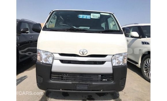 Buy Import Toyota Hiace White Car in Import - Dubai in Aragatsotn Buy Import Toyota Hiace White Car in Import - Dubai in Aragatsotn