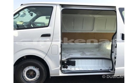 Buy Import Toyota Hiace White Car in Import - Dubai in Aragatsotn Buy Import Toyota Hiace White Car in Import - Dubai in Aragatsotn