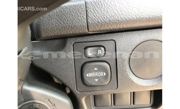 Buy Import Toyota Hiace White Car in Import - Dubai in Aragatsotn Buy Import Toyota Hiace White Car in Import - Dubai in Aragatsotn