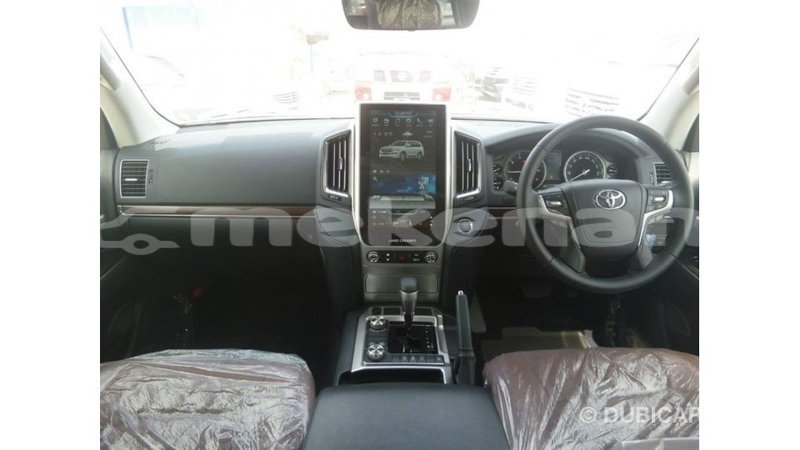 Big with watermark toyota land cruiser aragatsotn import dubai 2830